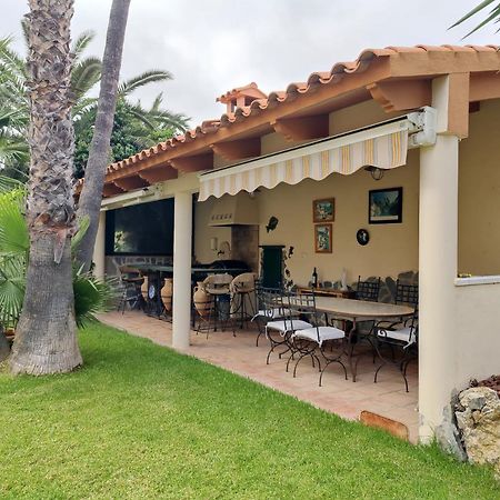 Casa Candelabro L'Alfas del Pi Exteriér fotografie