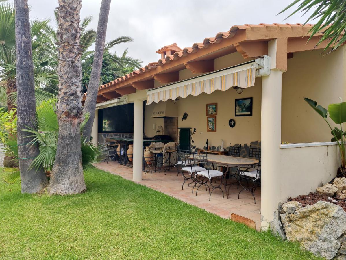 Casa Candelabro L'Alfas del Pi Exteriér fotografie